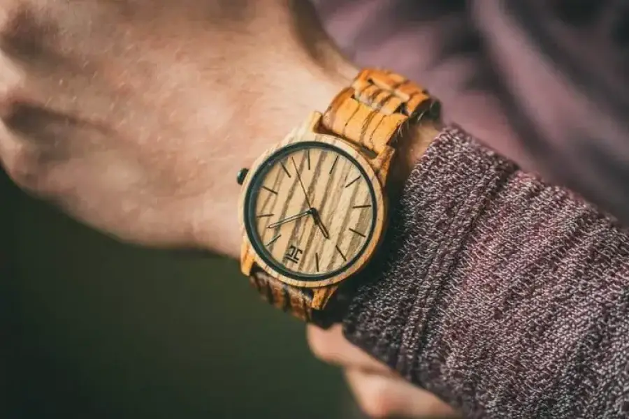 Timeless Nature: Discover Your Perfect Wooden Watc, ZAR 1.00