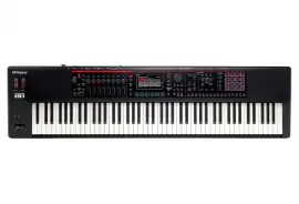 Roland Fantom-08 Synthesizer Keyboard, ZAR 25,950.00