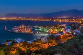Amazing Accommodation in Gordons Bay