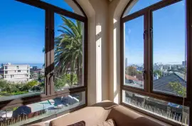 House For Sale in Fresnaye, Cape Town, ZAR 26,000,000.00