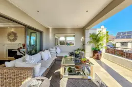 House For Sale in Fresnaye, Cape Town, ZAR 26,000,000.00