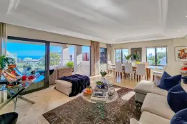 House For Sale in Fresnaye, Cape Town, ZAR 26,000,000.00