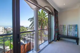 House For Sale in Fresnaye, Cape Town, ZAR 26,000,000.00