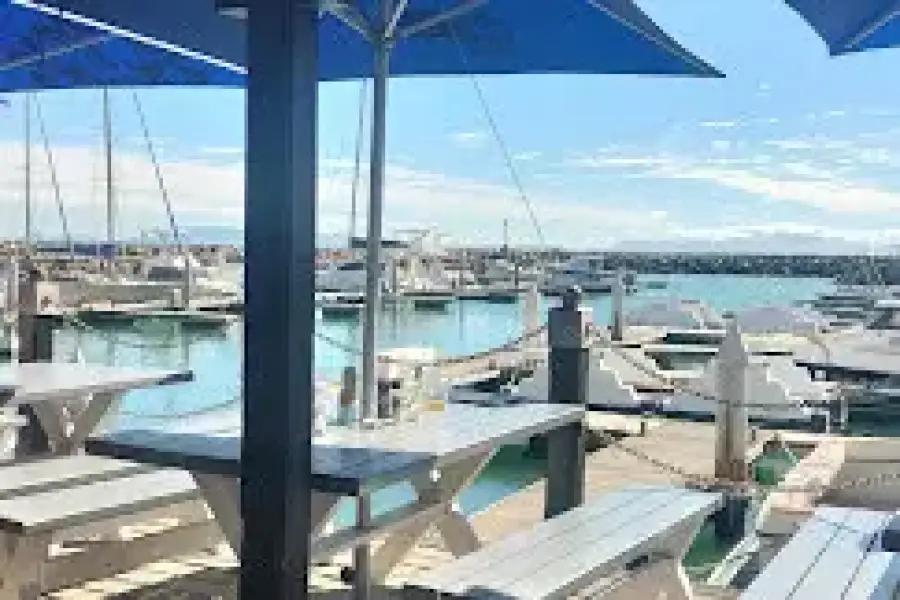 Berties Mooring Restaurant Tavern