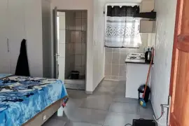 Very Beautiful Spacious Bachelor Flat, ZAR 3,700.00