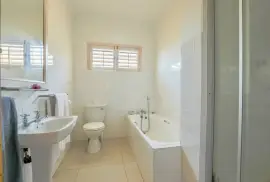 House for sale in Gordons Bay with sea views, ZAR 2,750,000.00
